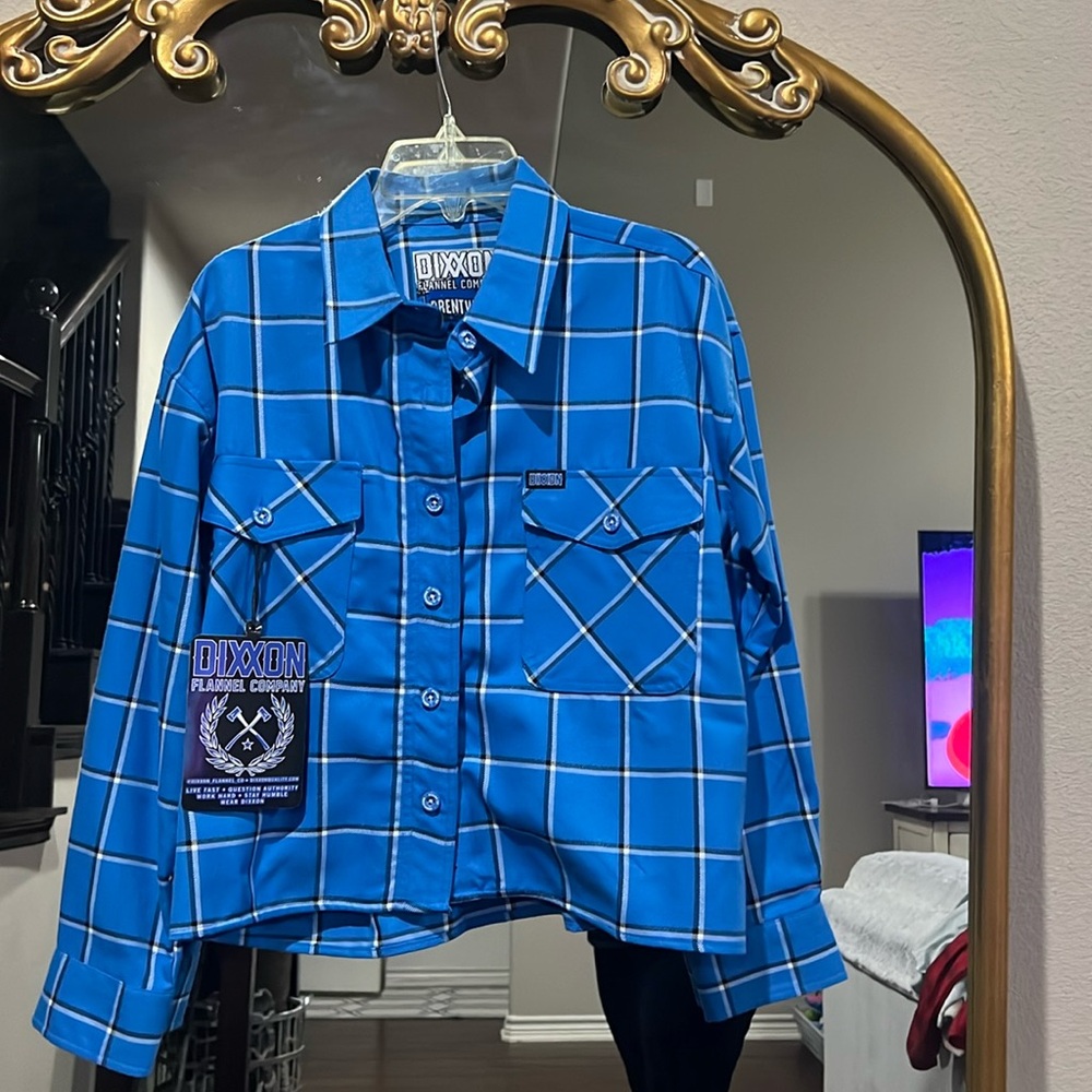 NWT women’s Dixxon (M)